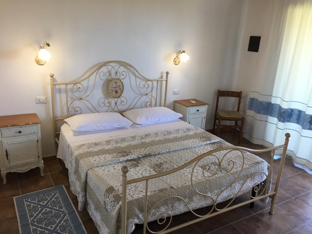 Agriturismo Mieleamaro Villa Olbia Eksteriør bilde