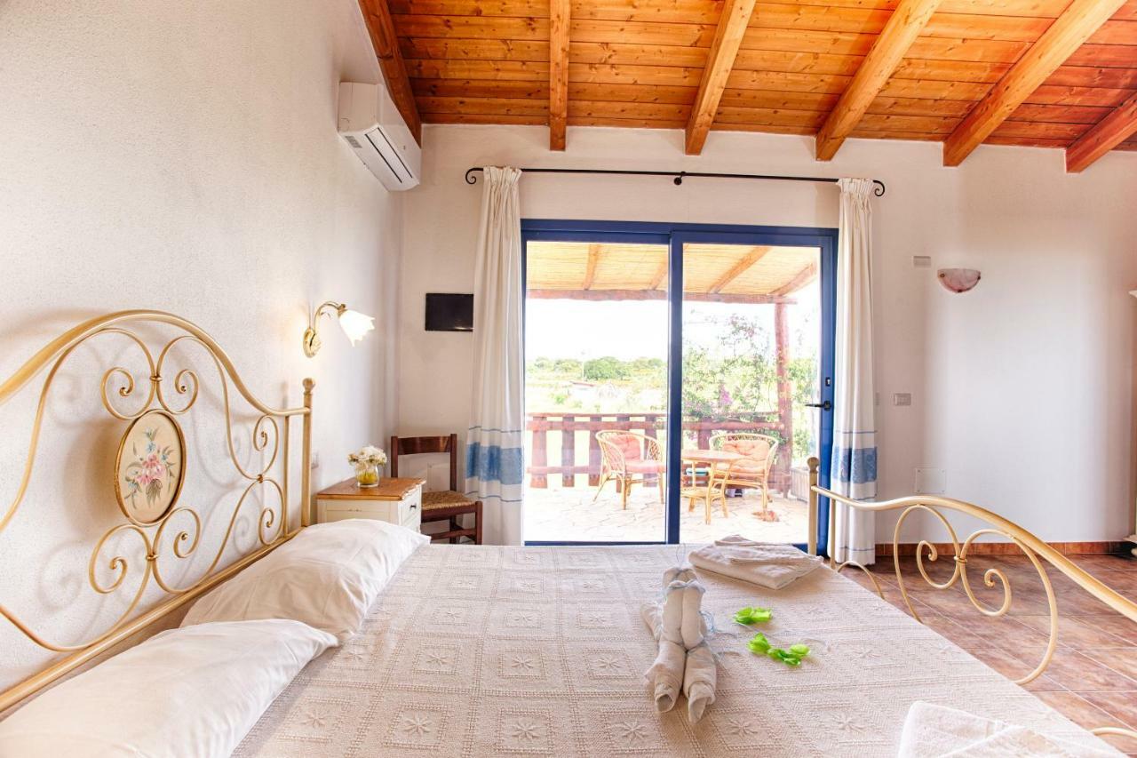 Agriturismo Mieleamaro Villa Olbia Eksteriør bilde
